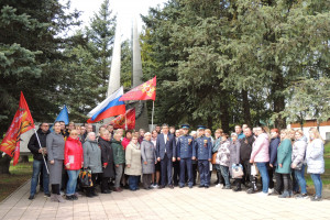 акция «Бессмертный полк» в формате митинга на Смоленском авиационном заводе - фото - 1